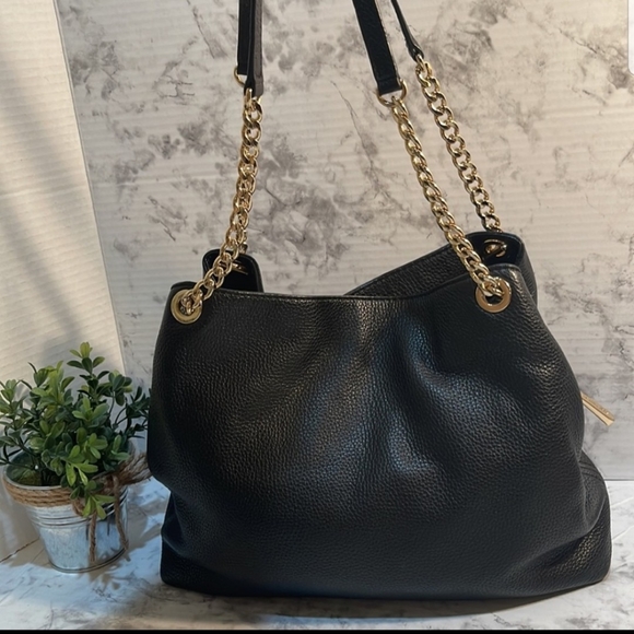 "SOLD" MICHAEL Michael Kors black Jet Set shoulder bag - Picture 2 of 10